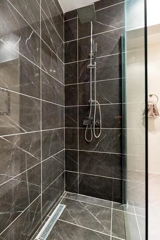 Space In Gozsdu Apartamento Budapeste
