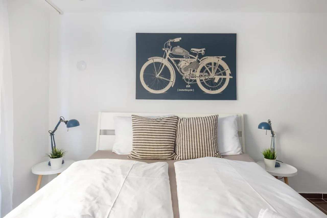 Space In Gozsdu Apartamento Budapeste
